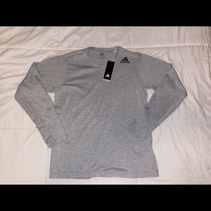 NEW L Adidas Short Sleeve